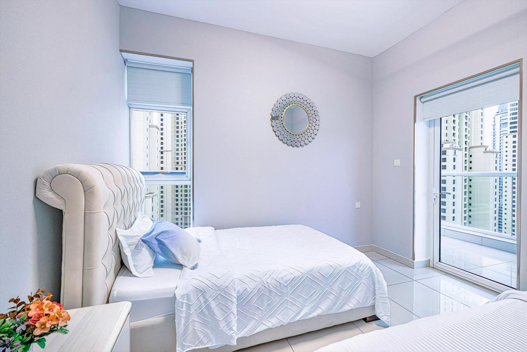 5 Star Serviced Apartment With Beach Access In The Heart Of Dubai Marina Free Welcome Gift Box Upon Arrival Εξωτερικό φωτογραφία