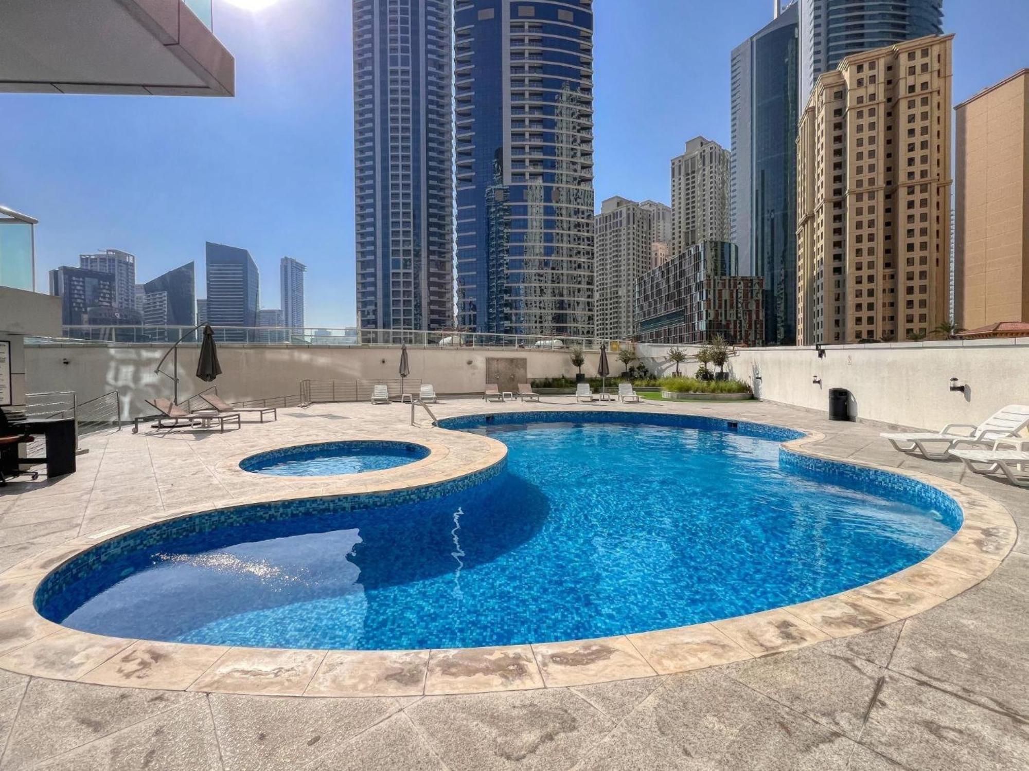 5 Star Serviced Apartment With Beach Access In The Heart Of Dubai Marina Free Welcome Gift Box Upon Arrival Εξωτερικό φωτογραφία
